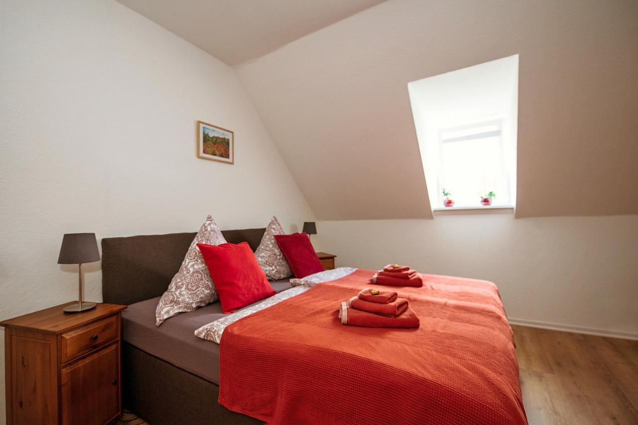 Rehlinger Hof Hotell Rehlingen Exteriör bild